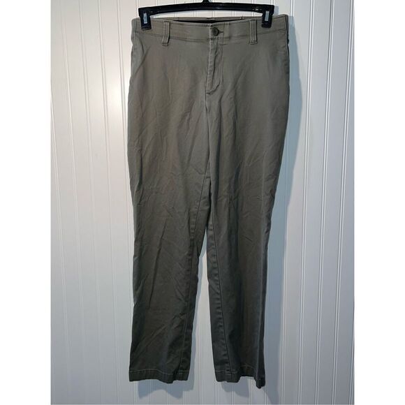 Wrangler Flat Front Pants Men’s 32X30 Green Khakis Work Wear Office Classic Core - Picture 1 of 7